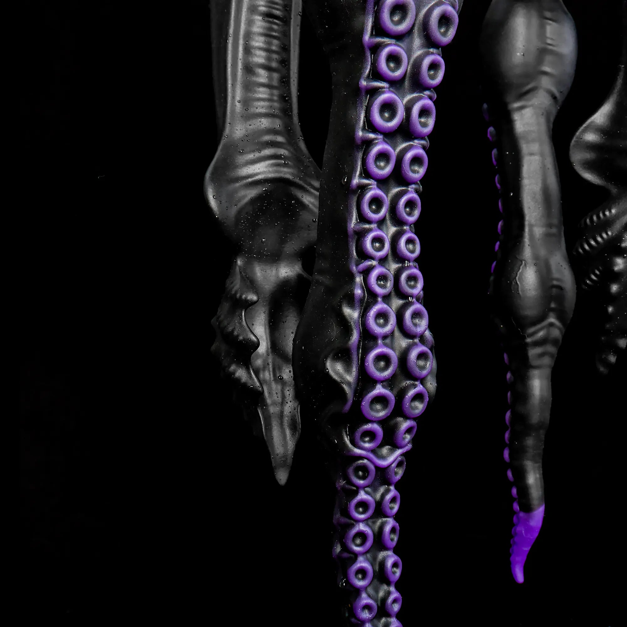 Twin Fantasy Double Ended Dildo -Alien Tentacle Design - Oieffur