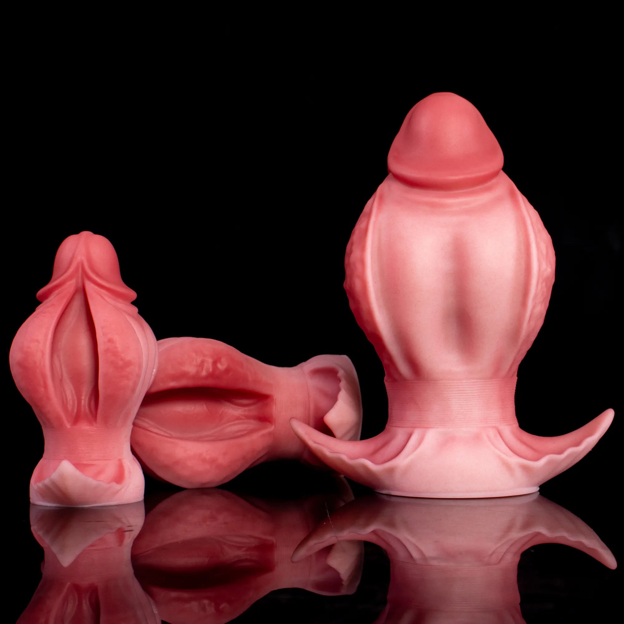 Platinum silicone anal plug with blooming rose design for stretching play